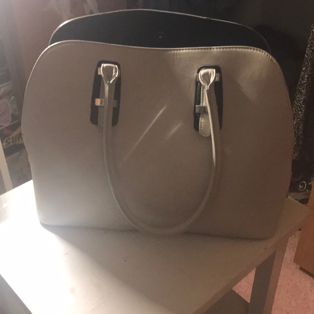 Charming Charlie Purse